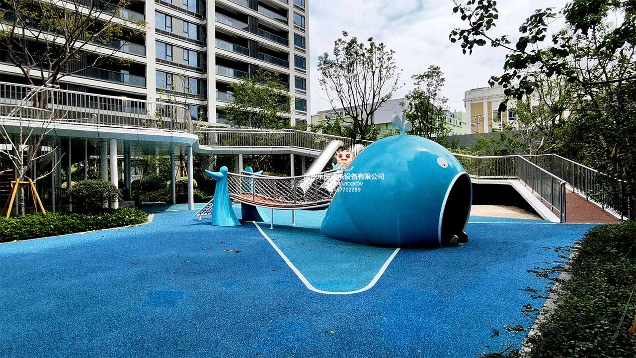 樂圖戶外無動力游樂設施：永嘉甌北街道社區(qū)不銹鋼組合滑梯完工